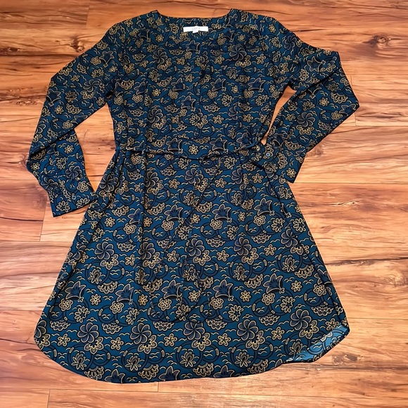 Loft dress - Picture 1 of 7